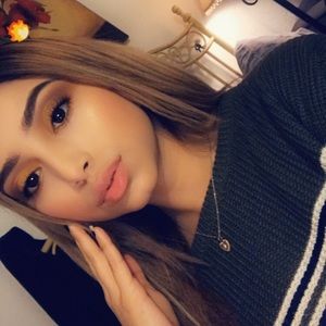 Meet your Posher, Marina